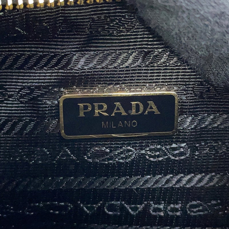 プラダ ショルダーバッグ Re-Edition 2005 サフィアーノレザー 1BH204 PRADA 2wayバッグ 黒