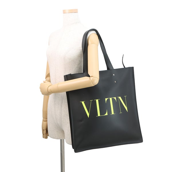 ヴァレンティノガラヴァーニ トートバッグ VLTNロゴ レザー VALENTINO 黒