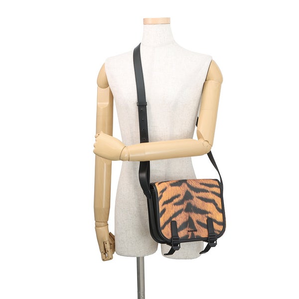 バーバリー ショルダーバッグ レオパード PVC レザー 8050873 BURBERRY 黒