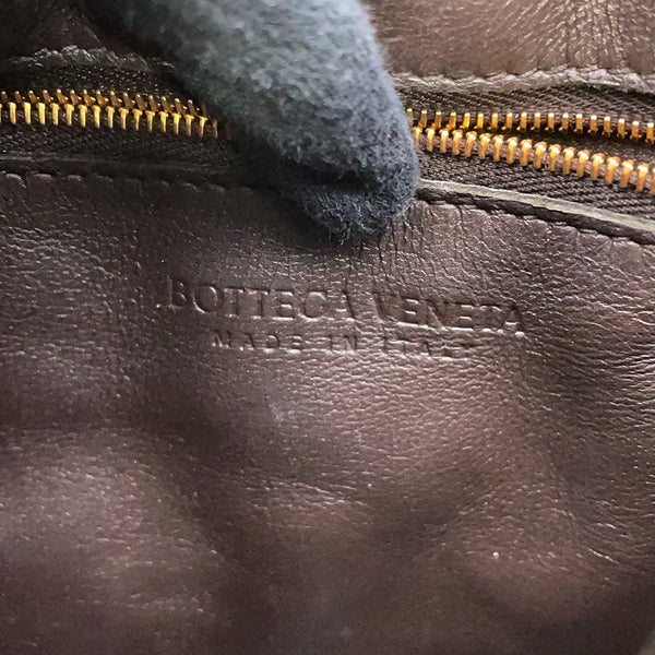 ボッテガヴェネタ ショルダーバッグ イントレチャート パデッド カセット ラムスキン 591970 BOTTEGA VENETA ブラウン