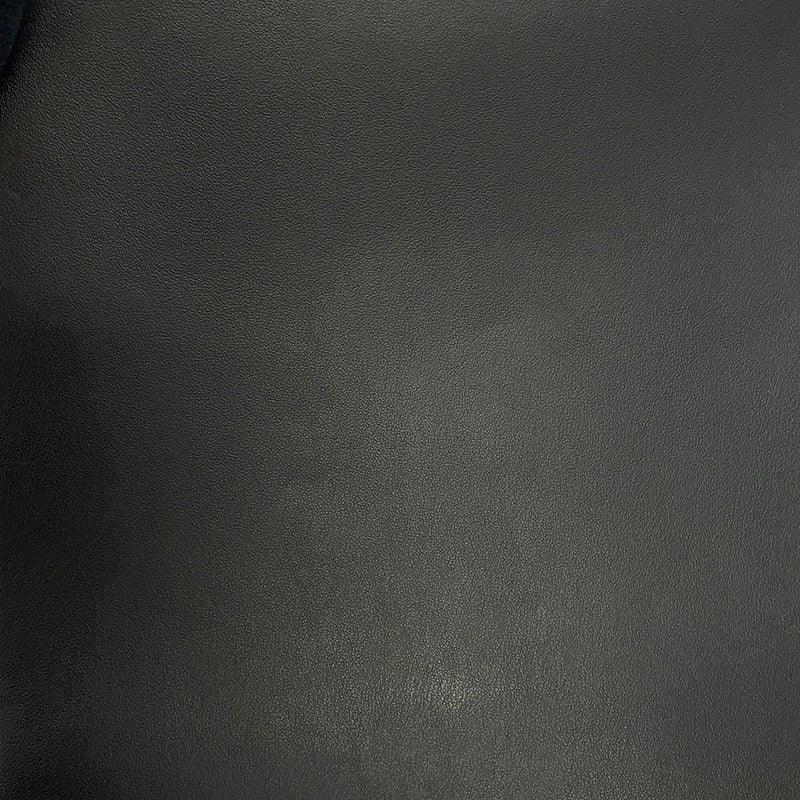 サルヴァトーレ・フェラガモ ショルダーバッグ メッセンジャーバッグ レザー 24A311 Ferragamo 黒