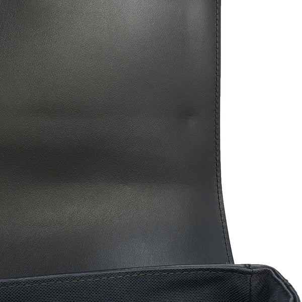 サルヴァトーレ・フェラガモ ショルダーバッグ メッセンジャーバッグ レザー 24A311 Ferragamo 黒