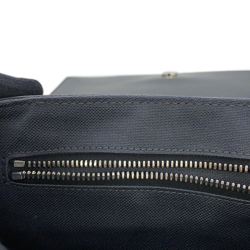 サルヴァトーレ・フェラガモ ショルダーバッグ メッセンジャーバッグ レザー 24A311 Ferragamo 黒