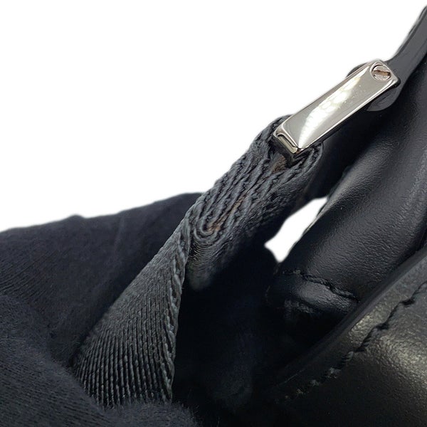 サルヴァトーレ・フェラガモ ショルダーバッグ メッセンジャーバッグ レザー 24A311 Ferragamo 黒