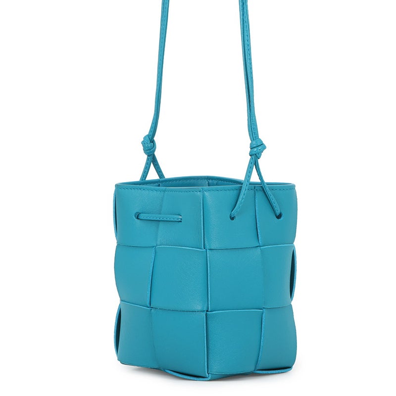 ボッテガヴェネタ ショルダーバッグ イントレチャート ミニ カセット バケット ラムスキン 680217 BOTTEGA VENETA