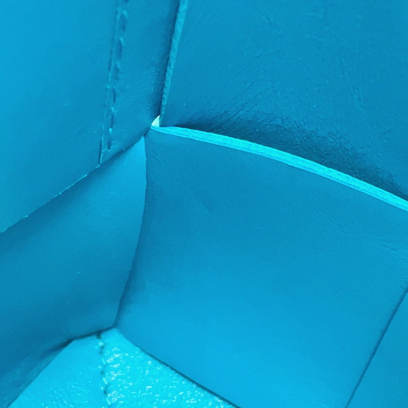 ボッテガヴェネタ ショルダーバッグ イントレチャート ミニ カセット バケット ラムスキン 680217 BOTTEGA VENETA