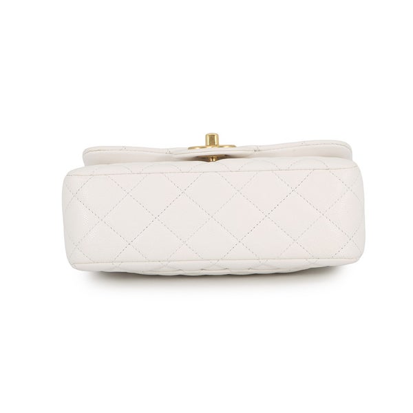 シャネル チェーンショルダーバッグ マトラッセ ココマーク トップハンドル スモール キャビアスキン AS5702 CHANEL 白