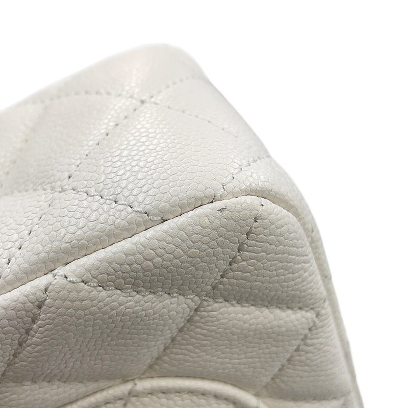 シャネル チェーンショルダーバッグ マトラッセ ココマーク トップハンドル スモール キャビアスキン AS5702 CHANEL 白