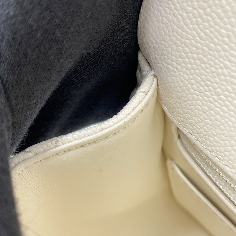 シャネル チェーンショルダーバッグ マトラッセ ココマーク トップハンドル スモール キャビアスキン AS5702 CHANEL 白