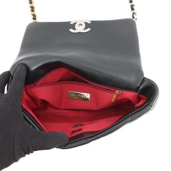 シャネル チェーンショルダーバッグ CHANEL19 ココマーク シャイニーラムスキン AS1160 CHANEL 黒