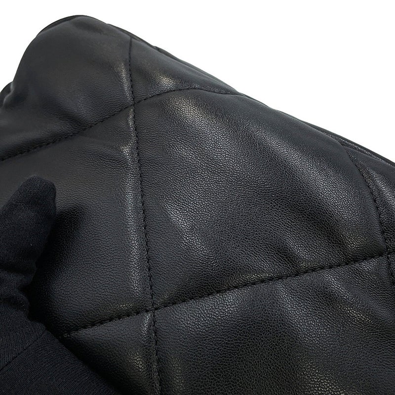シャネル チェーンショルダーバッグ CHANEL19 ココマーク シャイニーラムスキン AS1160 CHANEL 黒