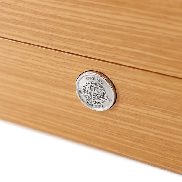 オメガ シーマスター プラネットオーシャン 600M コーアクシャル 215.30.40.20.04.001 OMEGA 腕時計 白文字盤