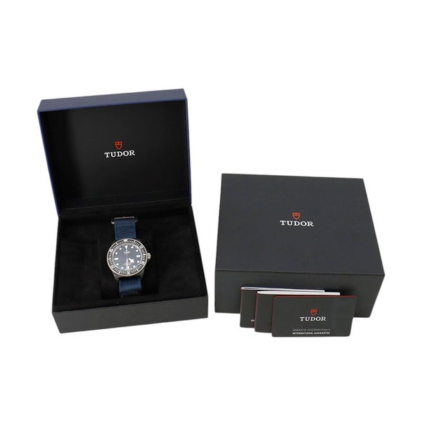 チュードル ペラゴス FXD アリンギ・レッドブル・レーシング 25707KN TUDOR マットブルー文字盤