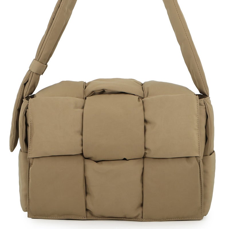 ボッテガヴェネタ ショルダーバッグ ラージ カセット ナイロン 743623 BOTTEGA VENETA