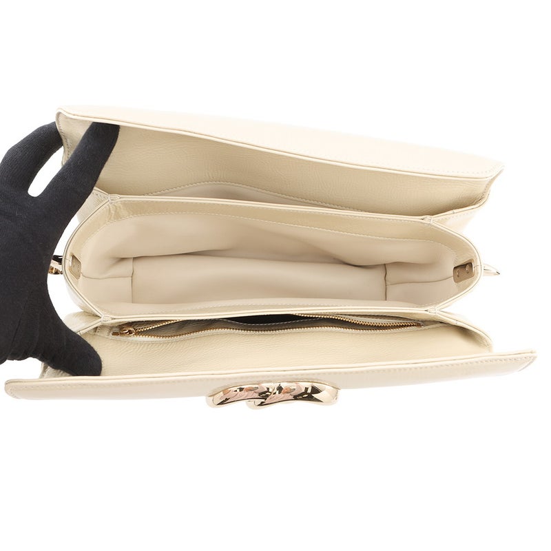 グッチ ショルダーバッグ ダブルG チェーンショルダーバッグ パテント エナメル 795902 GUCCI バッグ