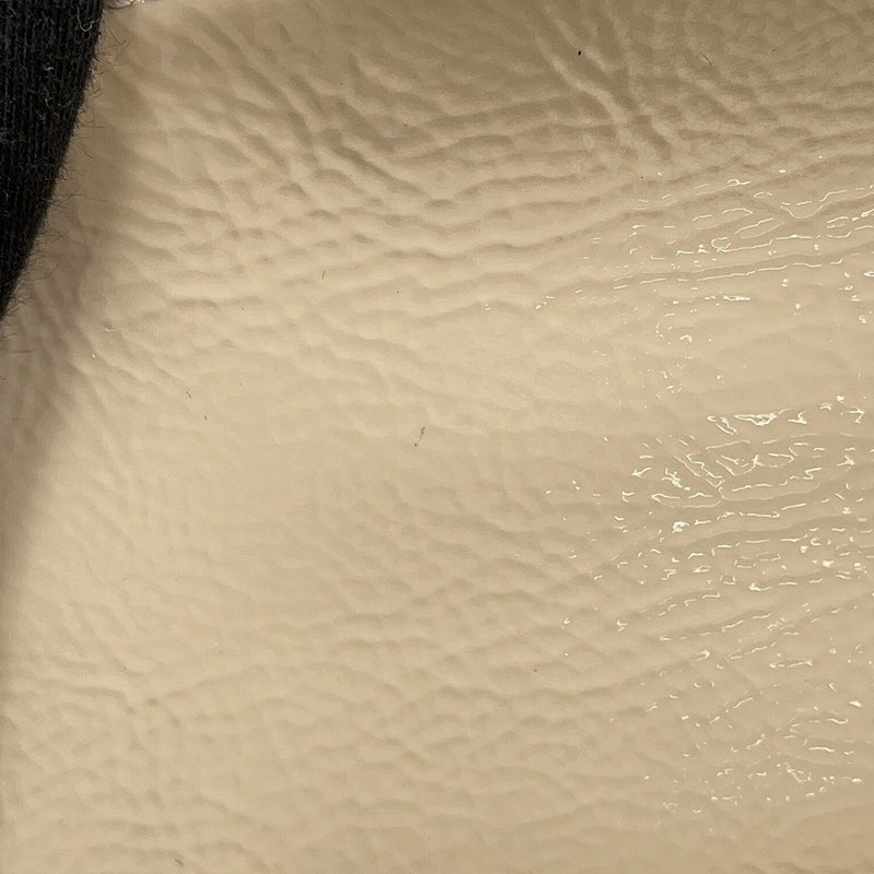 グッチ ショルダーバッグ ダブルG チェーンショルダーバッグ パテント エナメル 795902 GUCCI バッグ