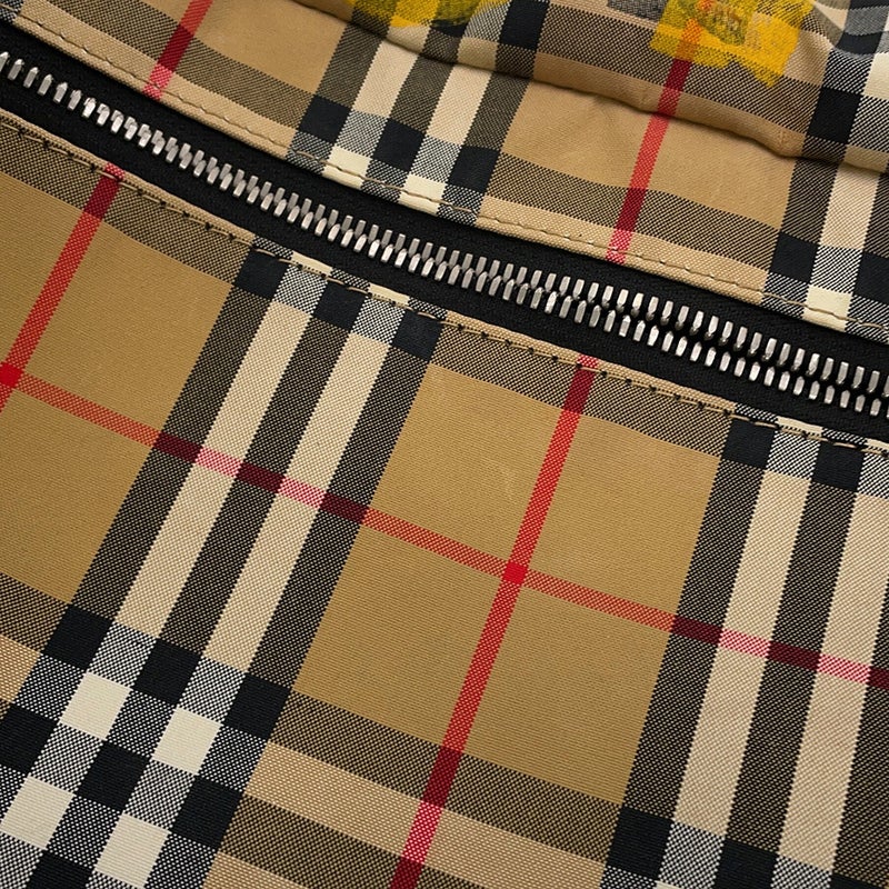 バーバリー ボディバッグ SONNY ラージ ヴィンテージチェック プリント ナイロン 40742141 BURBERRY