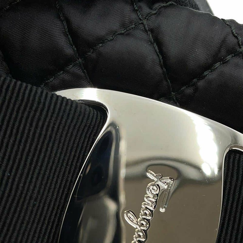 サルヴァトーレ・フェラガモ ハンドバッグ ヴァラリボン キルティング ナイロン GG-21D919 Ferragamo 黒