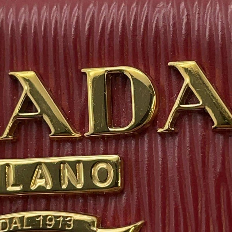 プラダ 三つ折り財布  サフィアーノ コンパクトウォレット 1MH021 PRADA 財布 レッド 赤