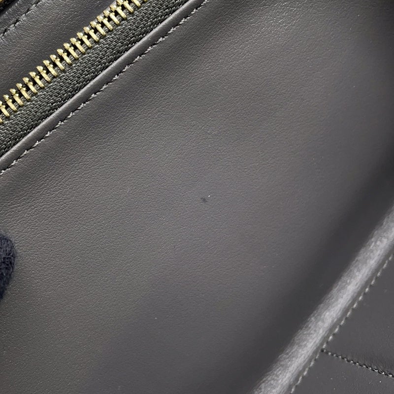 セリーヌ 長財布 ラージ ジップドウォレット 10B553BEL CELINE 財布 ブラック レザー