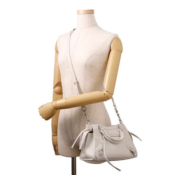 バレンシアガ ハンドバッグ ネオクラシック 679231 BALENCIAGA 2wayショルダーバッグ 白