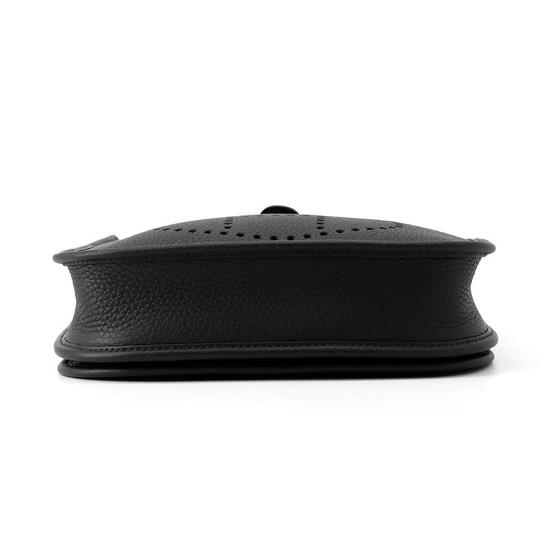 エルメス ショルダーバッグ エブリン3 23 ブラック/シルバー金具 トリヨンクレマンス G刻印 黒