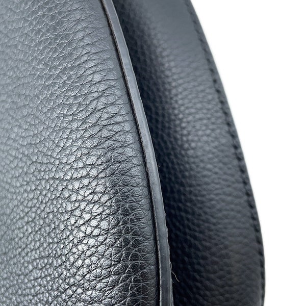 フェンディ ショルダーバッグ メロン スモール レザー 7VA635 FENDI 黒