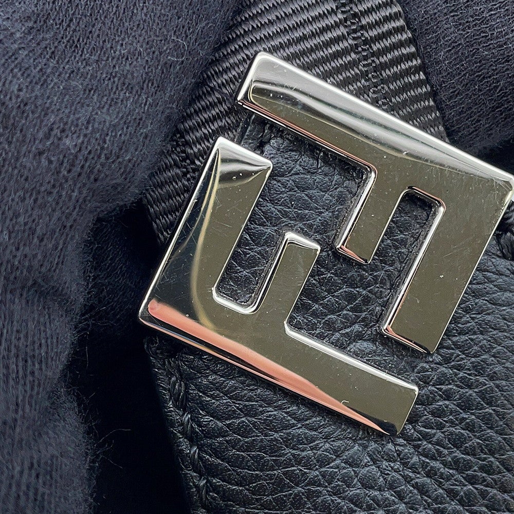 フェンディ ショルダーバッグ メロン スモール レザー 7VA635 FENDI 黒