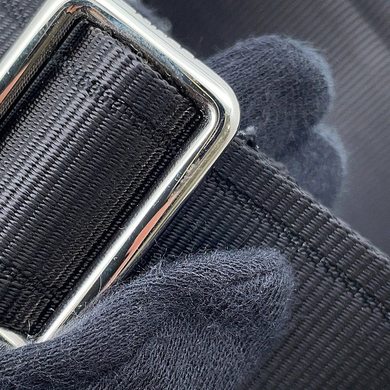 フェンディ ショルダーバッグ メロン スモール レザー 7VA635 FENDI 黒