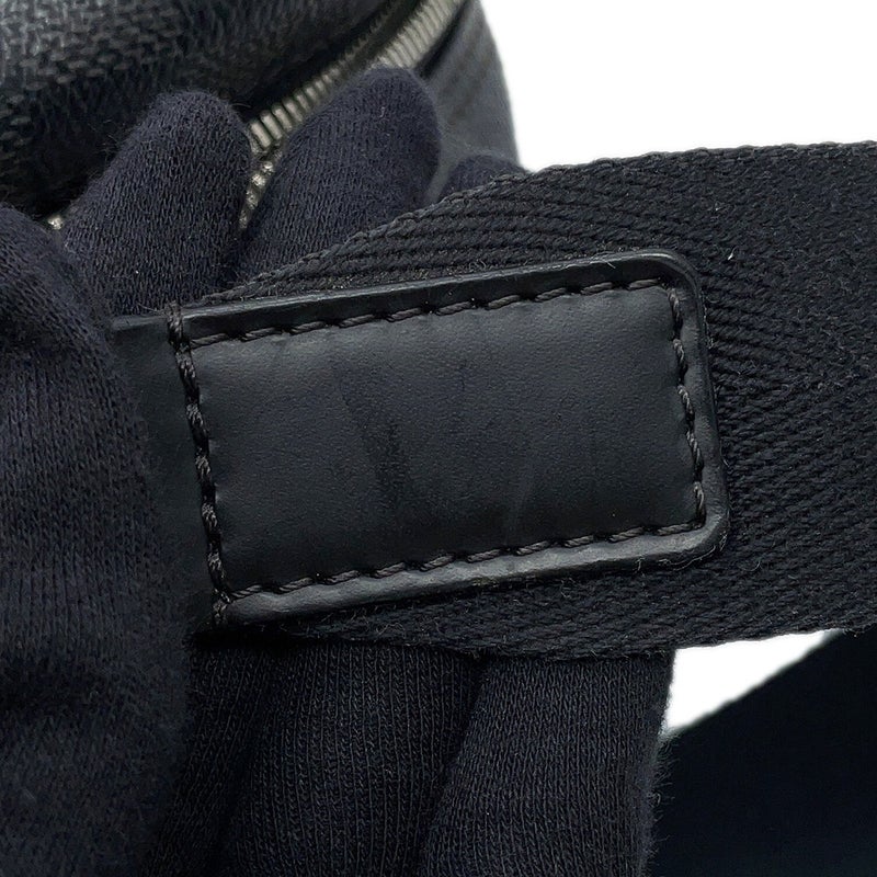 ルイヴィトン ショルダーバッグ ダミエ・グラフィット デイトンMM N41409 LOUIS VUITTON ヴィトン メンズ 黒 ブラック