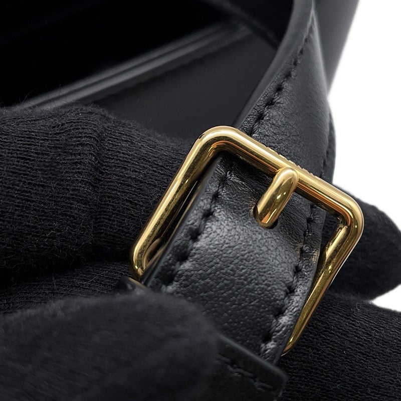 セリーヌ ショルダーバッグ キュイル トリオンフ スモール 113783DU3 CELINE バッグ 黒