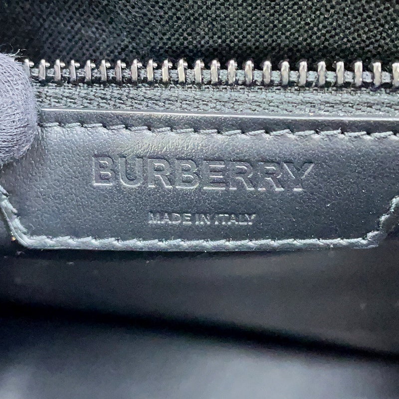 バーバリー ショルダーバッグ タイガープリント メッセンジャーバッグ PVC レザー 8050873 BURBERRY 黒