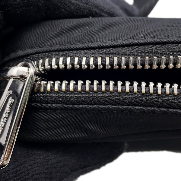 バーバリー ボディバッグ ロゴプリント ナイロン 8014519 BURBERRY ウエストポーチ 黒