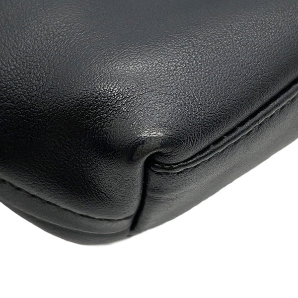 プラダ ショルダーバッグ トライアングルロゴ レザー 2VH078 PRADA 黒