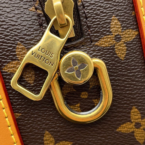 ルイヴィトン ショルダーバッグ モノグラム ソフトトランク M44660 LOUIS VUITTON ヴィトン バッグ