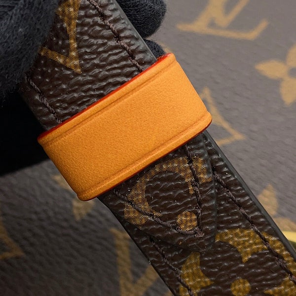 ルイヴィトン ショルダーバッグ モノグラム ソフトトランク M44660 LOUIS VUITTON ヴィトン バッグ