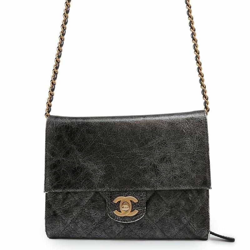 シャネル チェーンショルダーバッグ マトラッセ ココマーク ターンロック シルバー CHANEL バッグ 黒