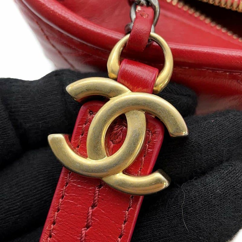 ャネル チェーンショルダーバッグ シェブロン ココマーク ガブリエル ドゥ シャネル スモール ホーボーバッグ A91810 Vステッチ