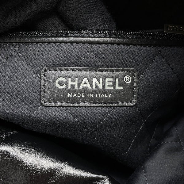 シャネル チェーンショルダーバッグ CHANEL 22 マトラッセ スモール シャイニーカーフレザー AS3261 ポーチ付き 黒