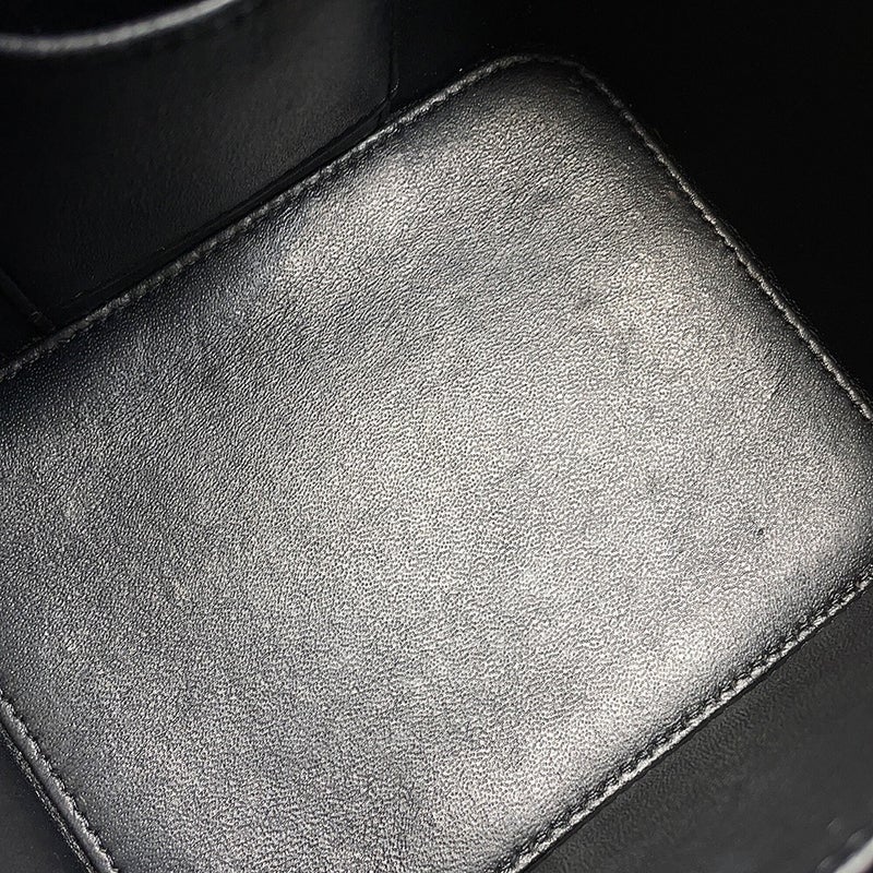 シャネル チェーンショルダーバッグ ココマーク マトラッセ バニティ キャビアスキン AS2362 CHANEL ヴァニティ 黒