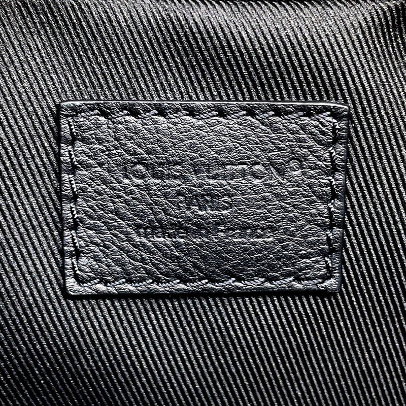 ルイヴィトン ショルダーバッグ モノグラム・シャドウ トリオ・メッセンジャー M46602 LOUIS VUITTON ブラック 黒