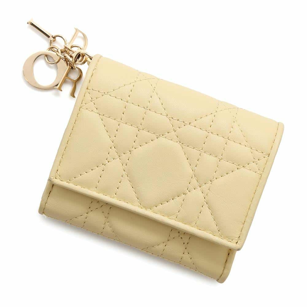 付属品完備✨ディオール カナージュ ロータスウォレット 三つ折り財布 ベージュ Dior ディオール カナージュ ロータスウォレット 三つ折り財布 - メルカリ