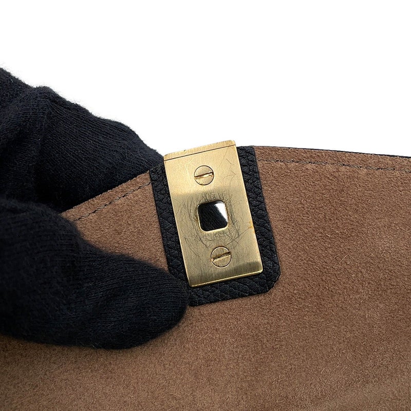 ヴァレクストラ ショルダーバッグ イジィデ クラッチ レザー Valextra 2wayクラッチバッグ 黒