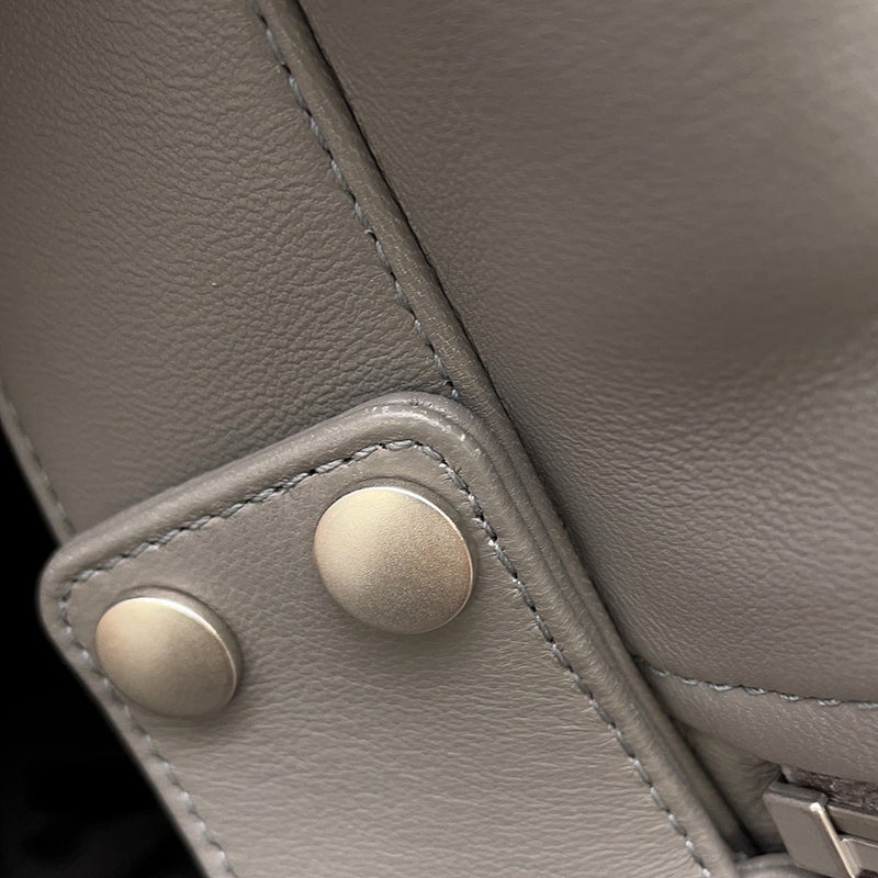 ロエベ ジャケット トラペーズ レザー  レディースサイズ36 S540Y34L35 LOEWE アウター