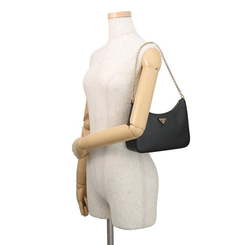 プラダ ショルダーバッグ Re-Edition 2005 サフィアーノレザー 1BH204 PRADA 2wayバッグ 黒