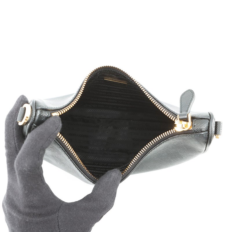 プラダ ショルダーバッグ Re-Edition 2005 サフィアーノレザー 1BH204 PRADA 2wayバッグ 黒