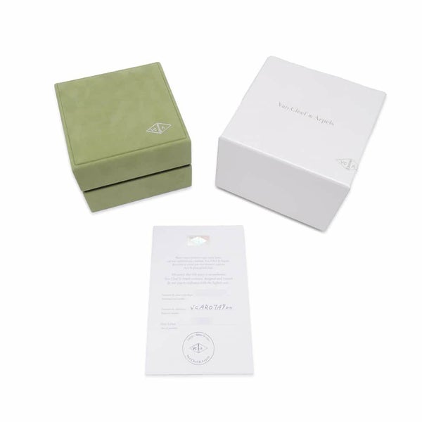 ヴァンクリーフ&アーペル ブレスレット ペルレ ゴールドパール ミディアム K18WGホワイトゴールド VCARO7A900 バングル ジュエリー