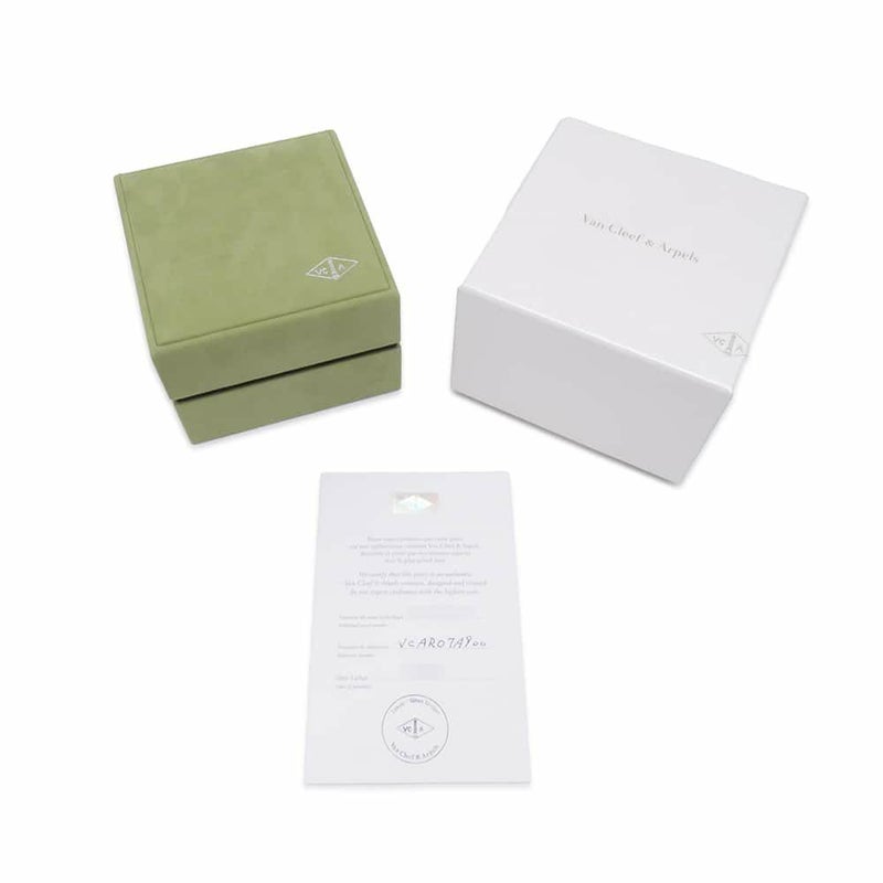 ヴァンクリーフ&アーペル ブレスレット ペルレ ゴールドパール ミディアム K18WGホワイトゴールド VCARO7A900 バングル ジュエリー