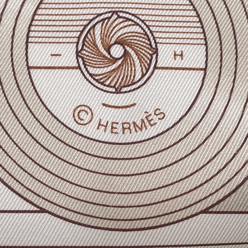 エルメス スカーフ カレ70 華麗なるイリュージョン Illusion Exquise ヴィンテージシルク HERMES 2025春夏