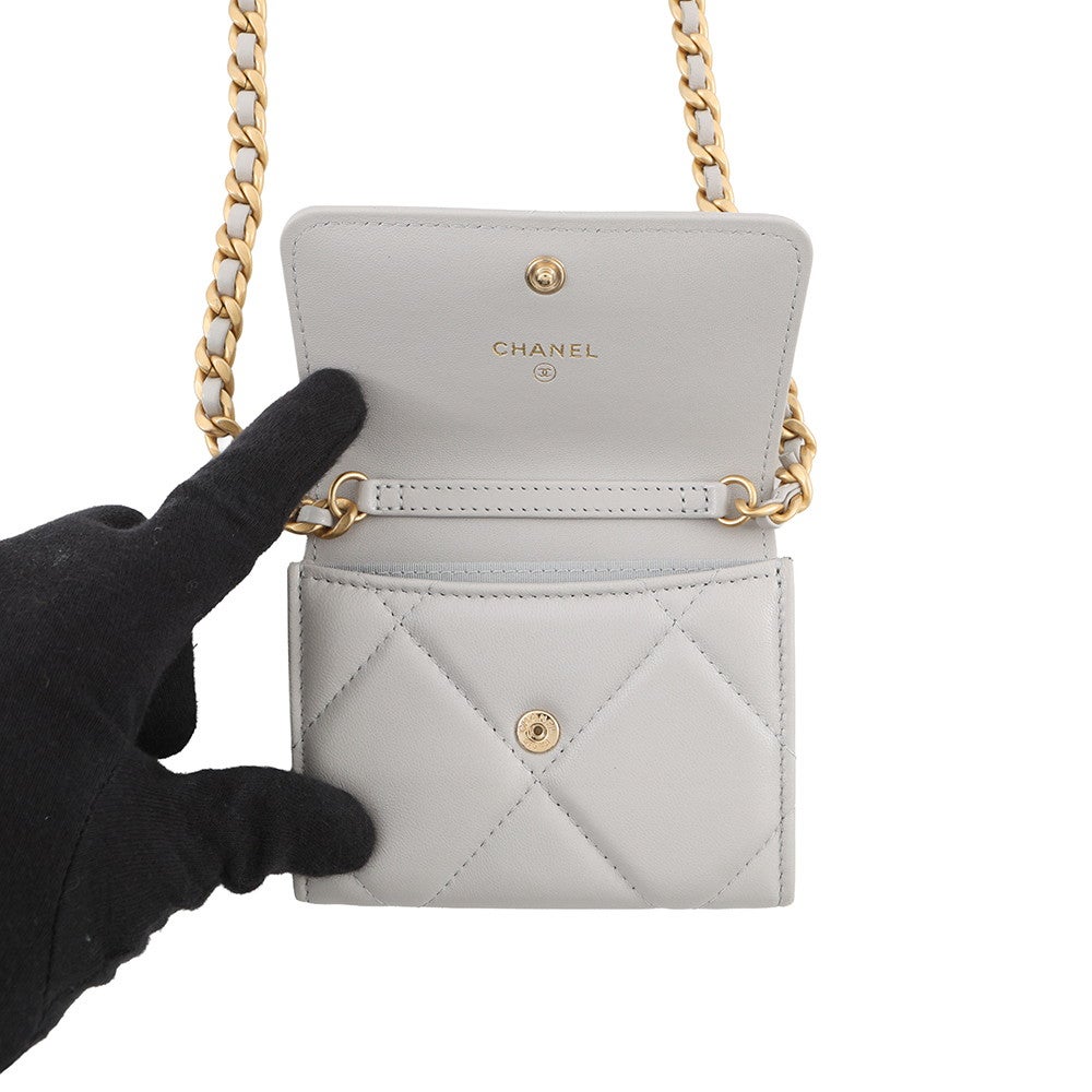 【未使用品】CHANEL シャネル CHANEL19 フラップパース 財布 チェーンウォレット ミニサイズ ラムスキン ライトグリーン　ピスタチオグリーン スリーカラー ヴィンテージ金具 AP1787 チェーンショルダー【ブランドギャラリー東心斎橋店】 未使用品】CHANEL シャネル CHANEL19 フラップコインパース 財布